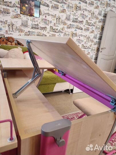 Растущая парта и стул Деми
