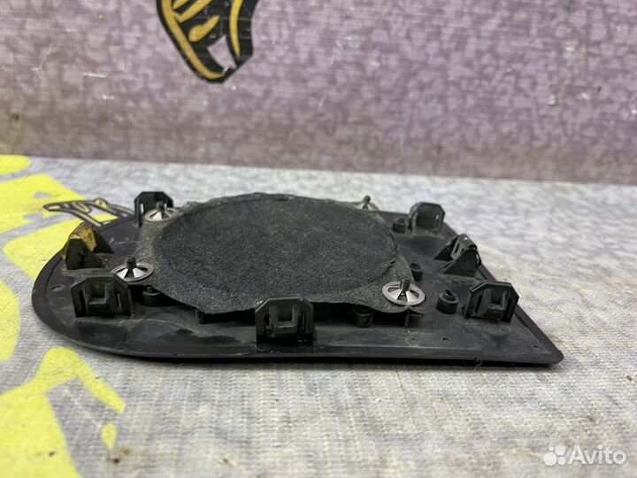 Сетка динамика в торпедо Mazda CX 7 Мазда сх7