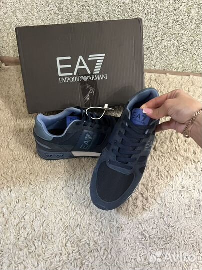 Кроссовки Emporio Armani EA7