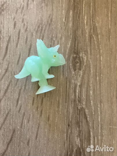 Динозавр пятерочка