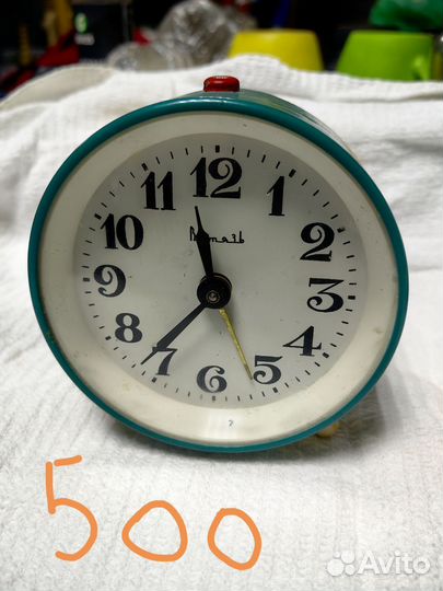 Часы будильник СССР