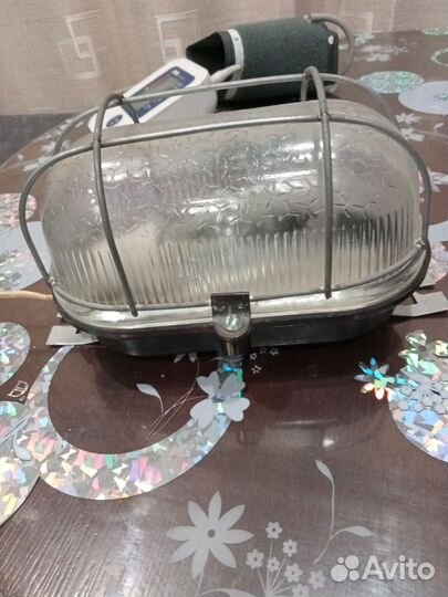 Спирали,светильник,гвозди