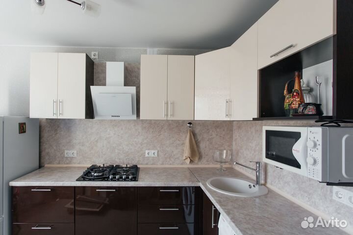 Угловая кухня «Локо» + духовка в подарок