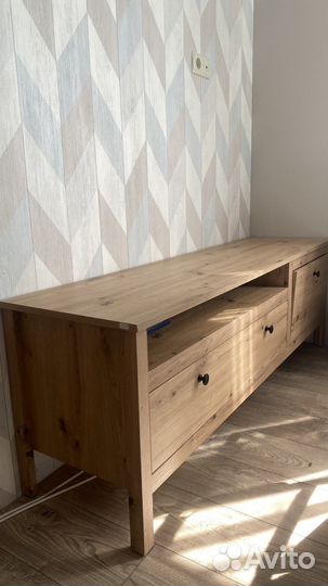 Тв-тумба и витрина