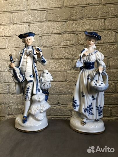 Статуэтка из лиможского фарфора