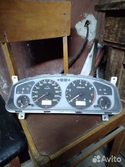 Панель приборов