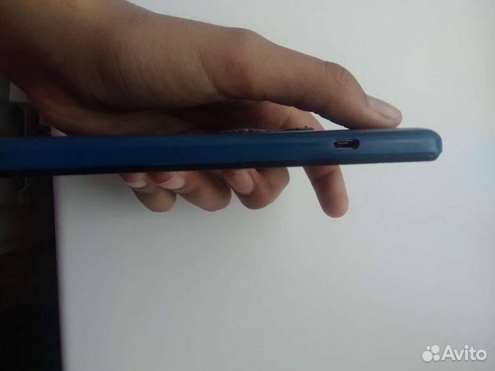 Телефон ZTE
