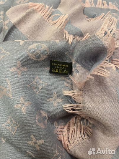 Шарфы и палантины LV