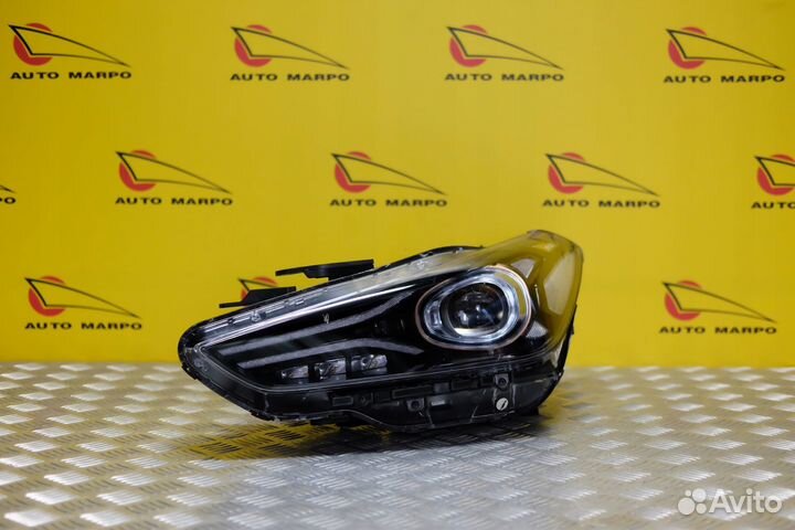 Brak numeru CZI hyundai genesis g - фара фара full