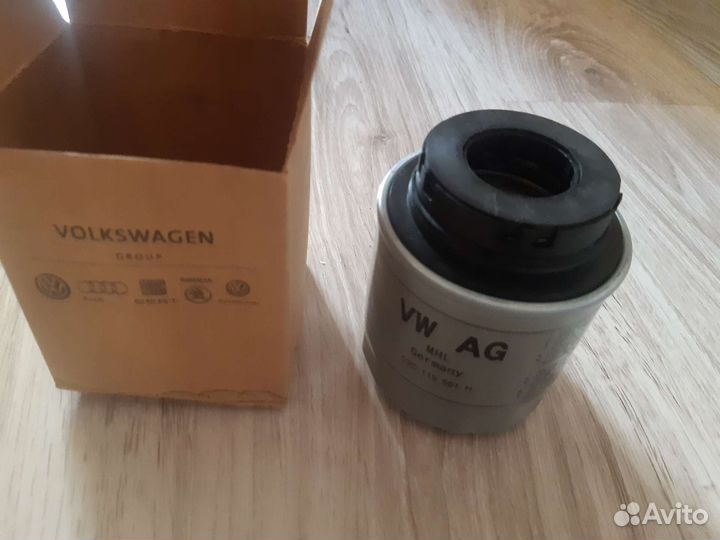 Масленный фильтр 03c115561h