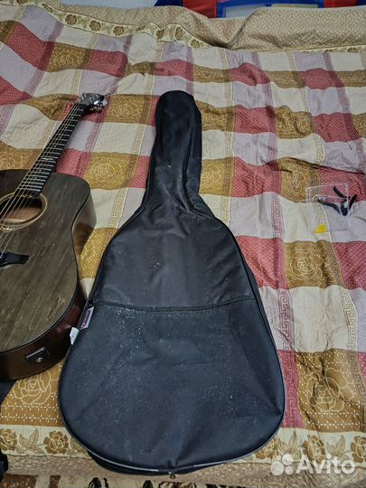 Акустическая гитара бу
