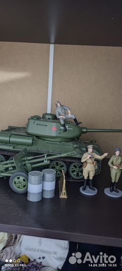 Сборная модель танка т 34 и пушки