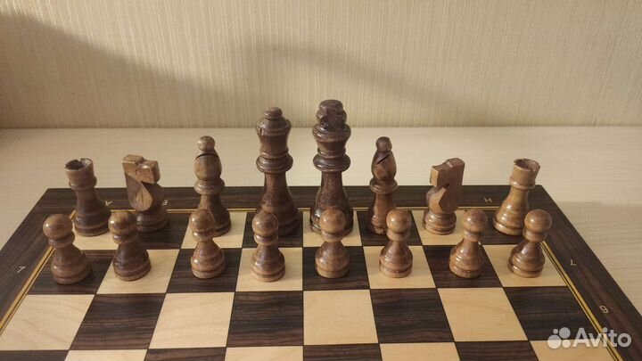 Шахматы деревянные
