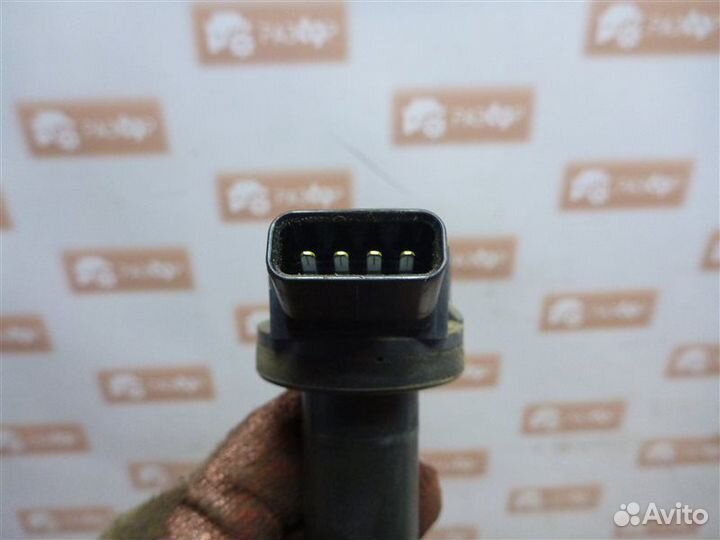 Катушка зажигания Toyota Rav4 ASA44 2AR 2013