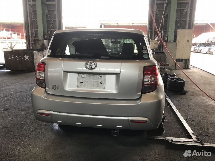 Подкрылок на Toyota Ist NCP110 1NZ