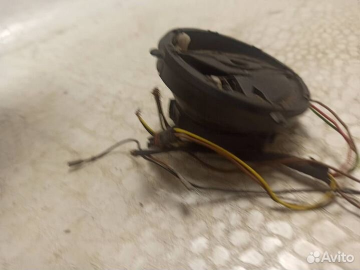 Моторчик зеркала правого