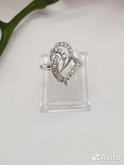Серебряное кольцо р.18 серебро