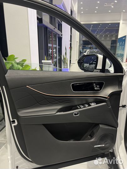 JAECOO J8 2.0 AMT, 2025