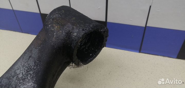 Рычаг передний левый Avensis III 2009