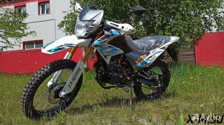 Мотоцикл кросс enduro ST 250 PRO sport