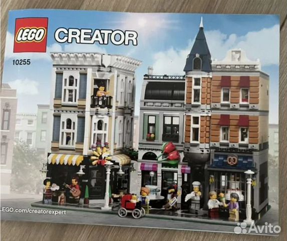 Центральная площадь Lego оригинал