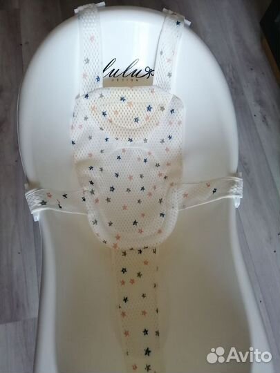 Детская ванночка для купания с подставкой