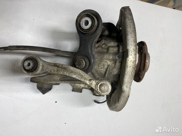 Рычаг подвески нижний правый Bmw X5 E70 2012