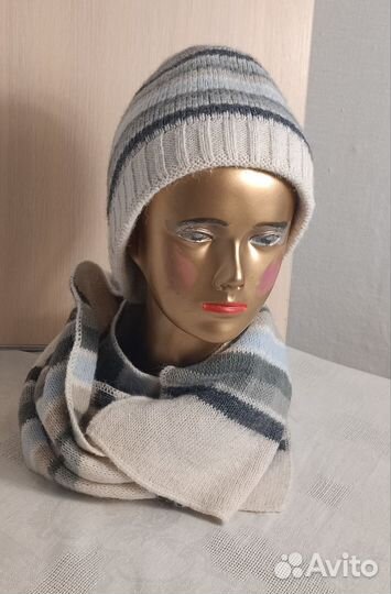 Шапка женская зимняя с шарфом шерстяная 56 р
