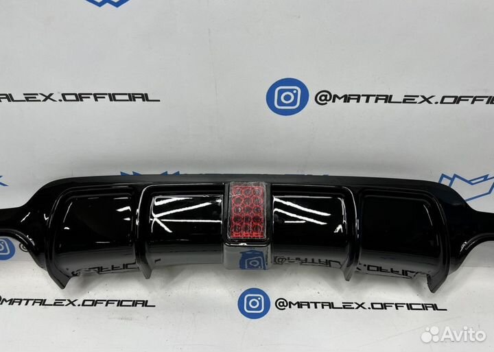 Диффузор BMW F32 F36 со стоп сигналом, М перфоманс