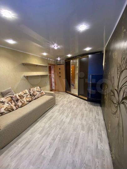 1-к. квартира, 30 м², 5/5 эт.