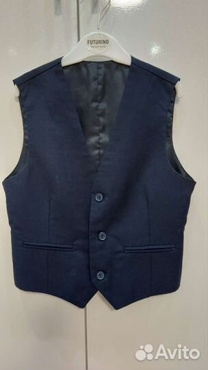 Жилетка для мальчика школьная 134