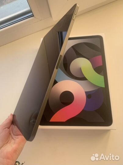 iPad Air 4го поколения 256гб на гарантии