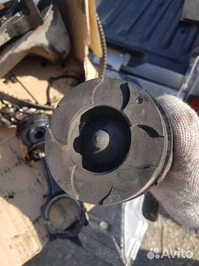 Двигатель в разбор 4d56 Mitsubishi Pajero sport 2