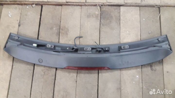 Спойлер крышки багажника Форд Фокус 2