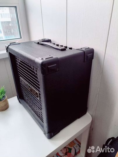 Ламповый комбоусилитель Novik by Gibson 50вт