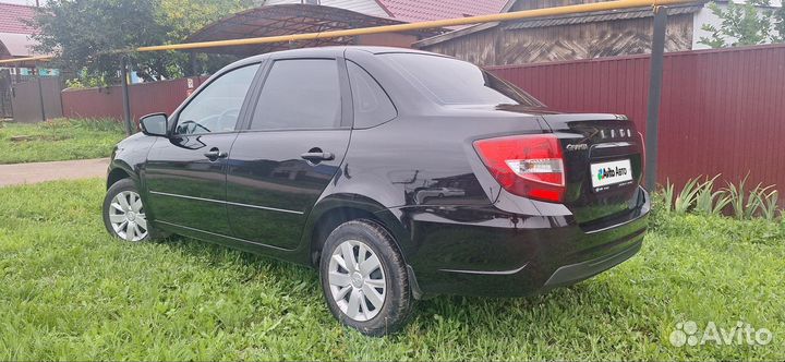 LADA Granta 1.6 МТ, 2023, 43 000 км