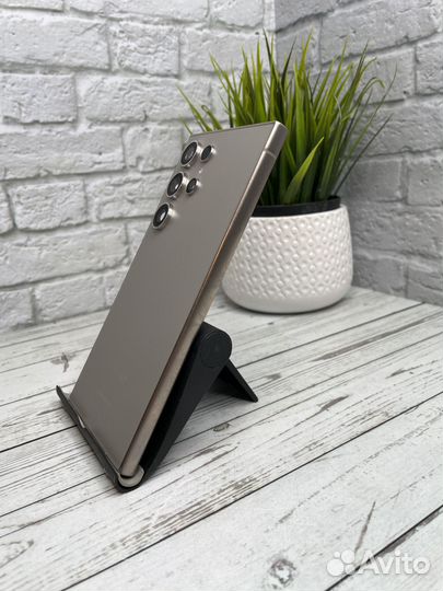 Samsung Galaxy S24 Ultra, 12/512 ГБ