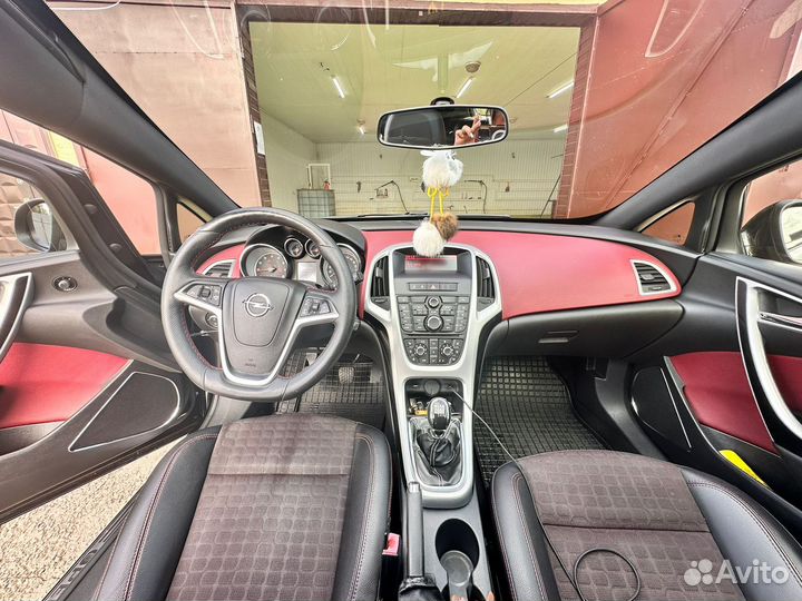 Opel Astra GTC 1.6 МТ, 2012, 155 252 км