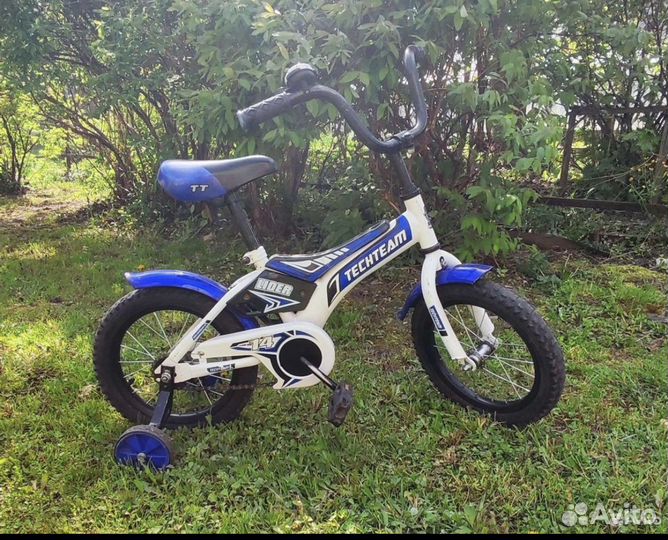 Велосипед 3-5 лет 14 радиус