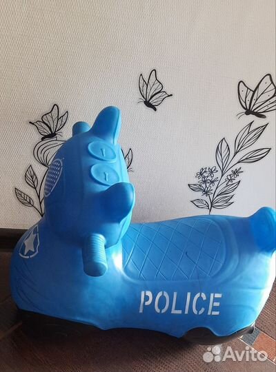 Игрушка попрыгун