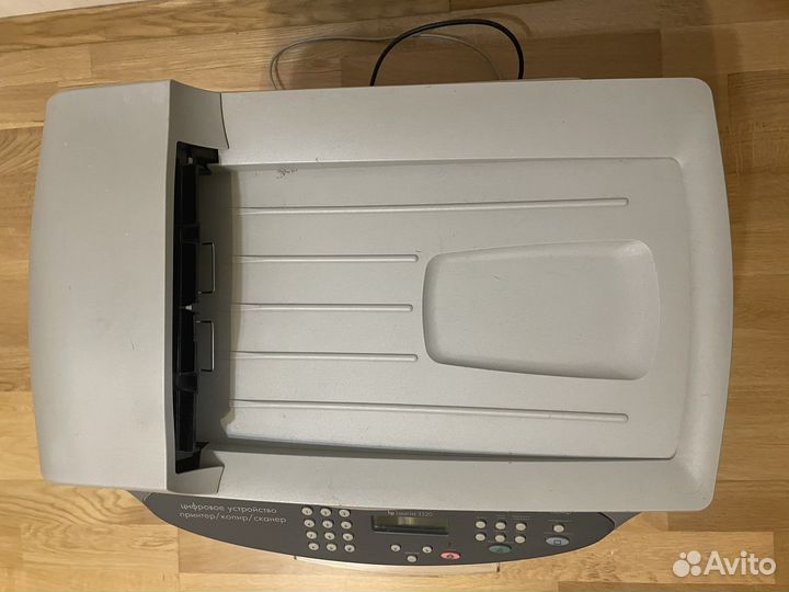 Принтер-сканер HP LaserJet 3320