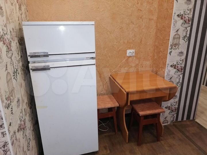 2-к. квартира, 49 м², 1/2 эт.