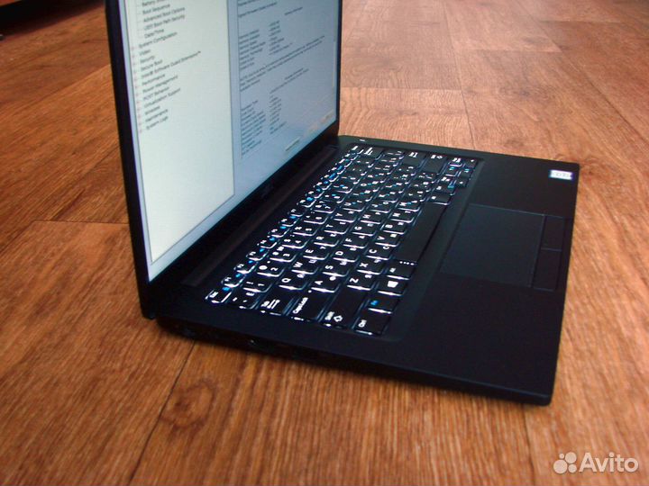 Ультрабук Dell 7390 i5 8250U 240 ssd 8 gb full hd