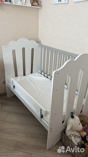 Детская кроватка для новорожденных