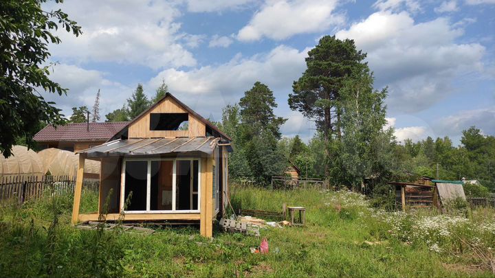 Дача 12 м² на участке 6 сот.