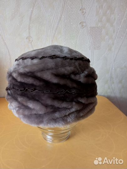 Шапка женская зимняя