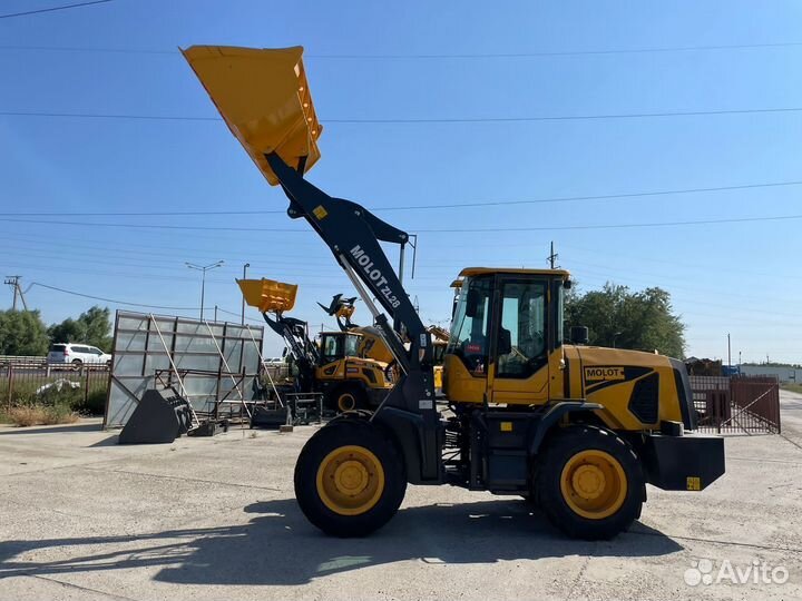 Фронтальный погрузчик Molot ZL28, 2023