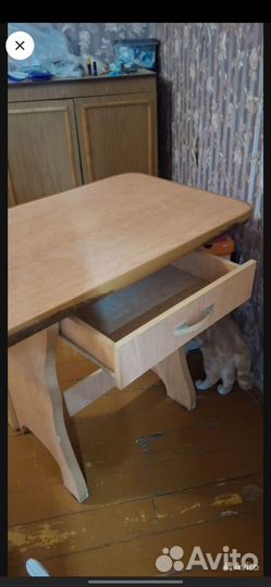 Кухонный стол бу