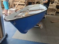 Новая гребная лодка "Сава 424"