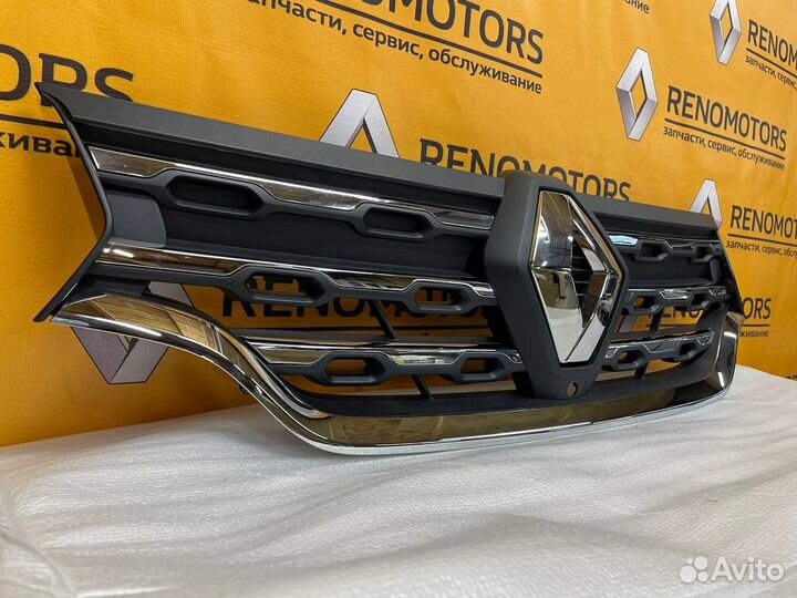 Решетка радиатора (в сборе) Renault Duster 2